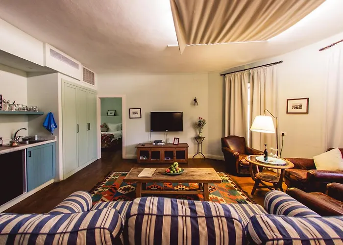 Tur Sinai Organic Farm Resort
